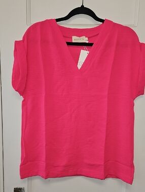 Bright Pink V-Neck Women’s Top NWT
